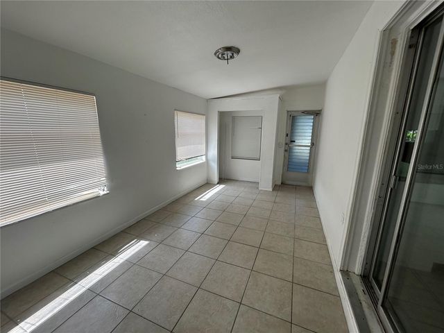 3140 CRESTWOOD DRIVE, Port Charlotte, FL 33952