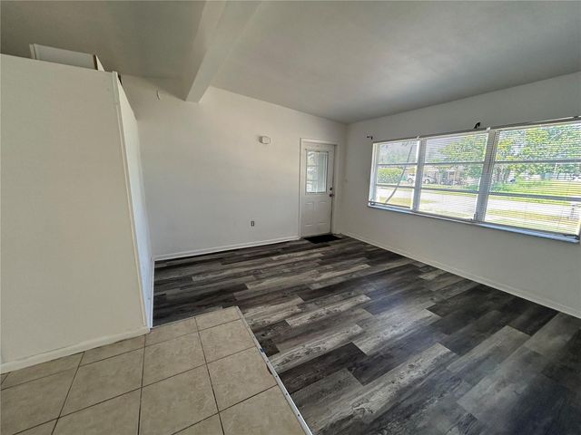 3140 CRESTWOOD DRIVE, Port Charlotte, FL 33952