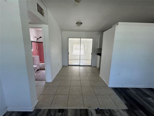 3140 CRESTWOOD DRIVE, Port Charlotte, FL 33952