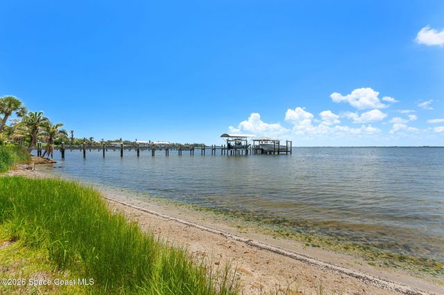 7866 Casuarina Drive, Melbourne Beach, FL 32951