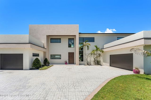 7866 Casuarina Drive, Melbourne Beach, FL 32951