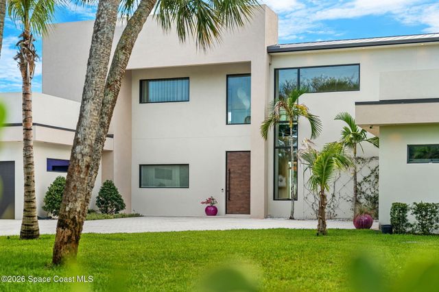 7866 Casuarina Drive, Melbourne Beach, FL 32951
