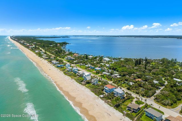 7866 Casuarina Drive, Melbourne Beach, FL 32951