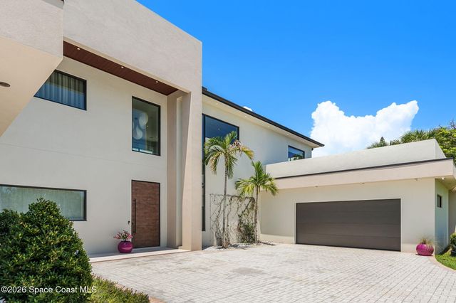 7866 Casuarina Drive, Melbourne Beach, FL 32951