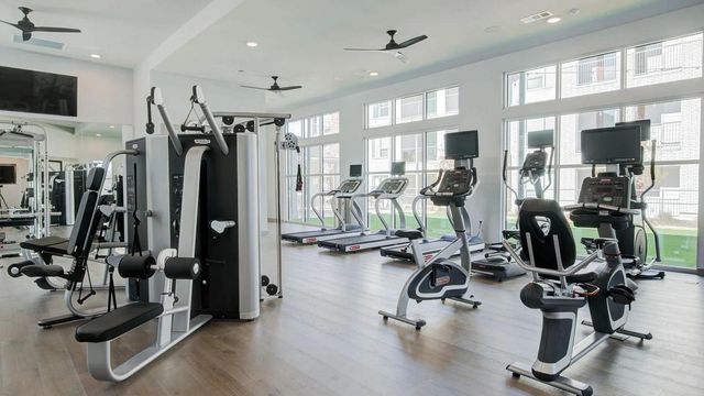 3400 Firewheel PKWY 03-301, Garland, TX 75040