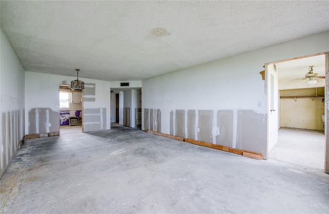 4775 COVE CIRCLE 106, St Petersburg, FL 33708