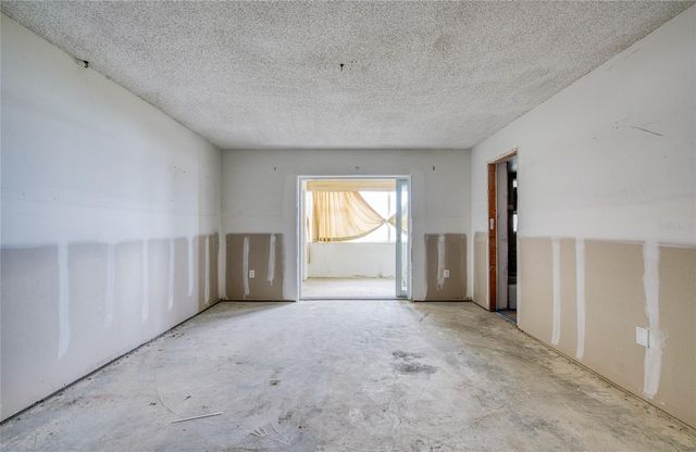 4775 COVE CIRCLE 106, St Petersburg, FL 33708