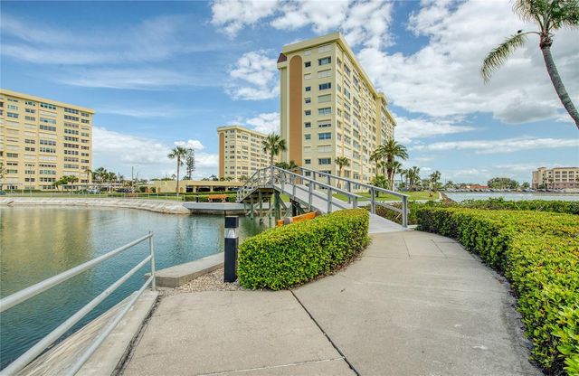 4775 COVE CIRCLE 106, St Petersburg, FL 33708