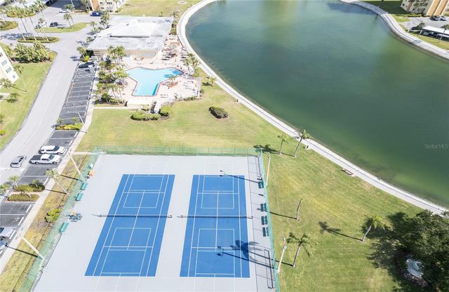 4775 COVE CIRCLE 106, St Petersburg, FL 33708