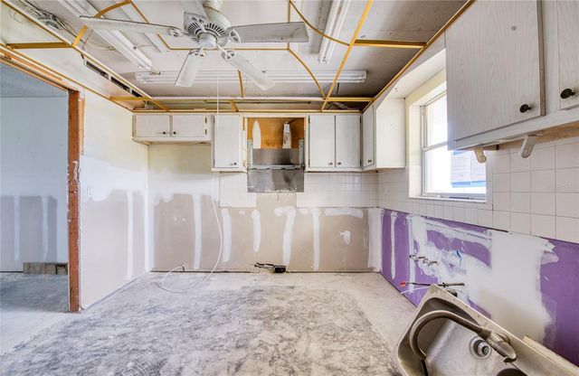 4775 COVE CIRCLE 106, St Petersburg, FL 33708