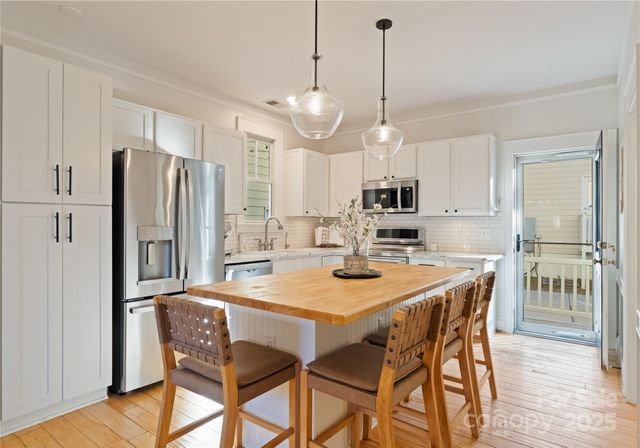 14030 Garden District Row, Huntersville, NC 28078