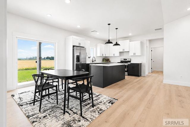 346 E 5th S, Sugar City, ID 83448
