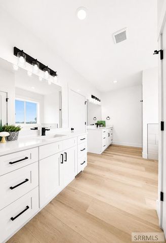 346 E 5th S, Sugar City, ID 83448