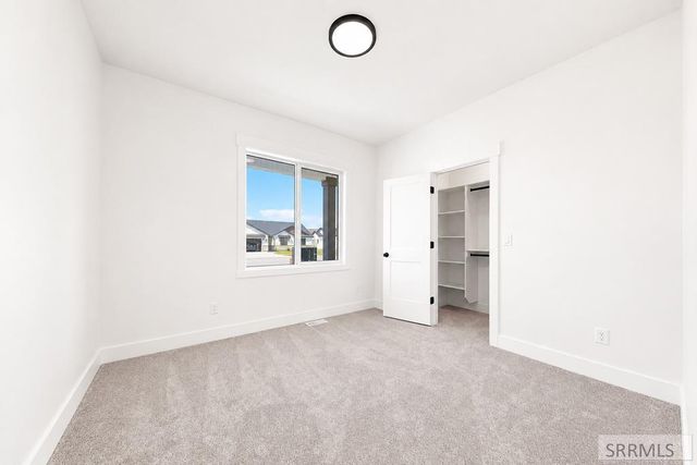 346 E 5th S, Sugar City, ID 83448