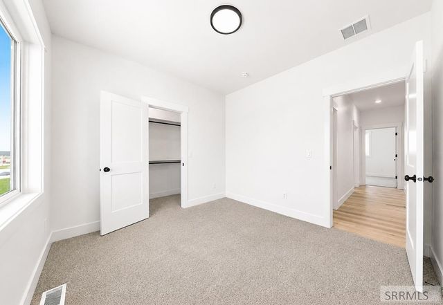 346 E 5th S, Sugar City, ID 83448