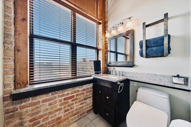 1801 S Michigan Avenue 601, Chicago, IL 60616