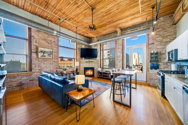 1801 S Michigan Avenue 601, Chicago, IL 60616