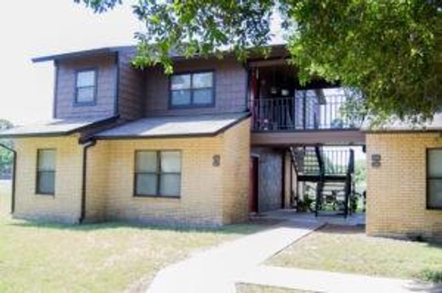 1320 Wilson ST 236, Lockhart, TX 78644