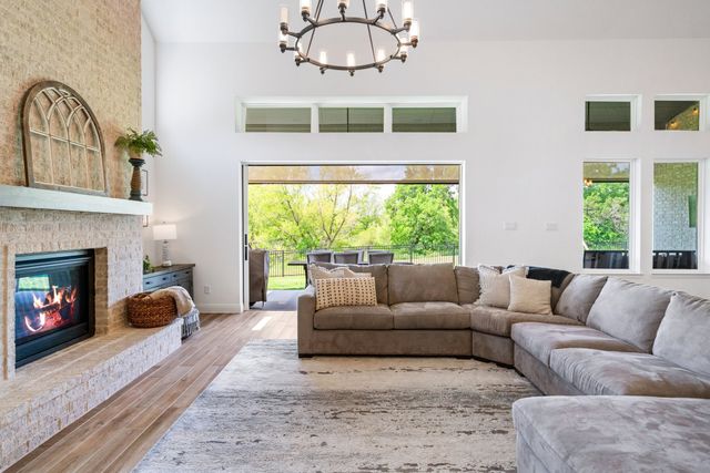 8609 Autumn Lake Trail, Mckinney, TX 75071