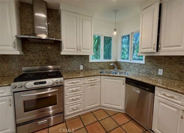 5311 Don Pio, Woodland Hills, CA 91364