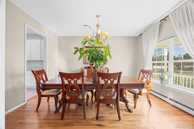 7 Bittersweet Lane, Center Moriches, NY 11934