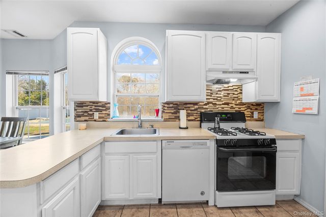 7 Bittersweet Lane, Center Moriches, NY 11934