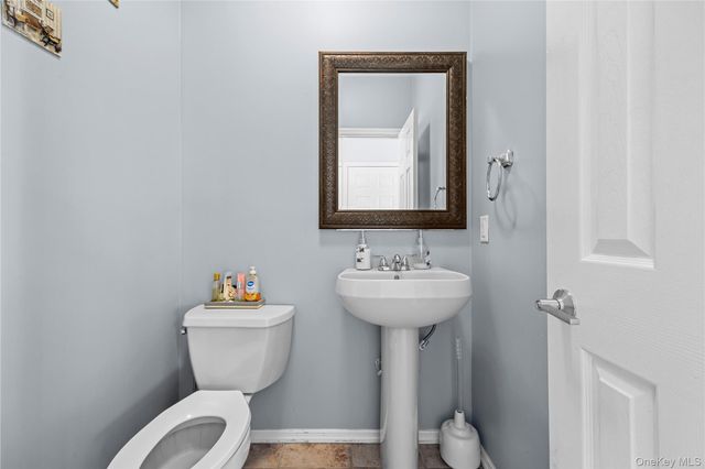 7 Bittersweet Lane, Center Moriches, NY 11934