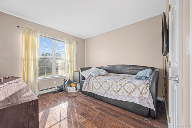 7 Bittersweet Lane, Center Moriches, NY 11934