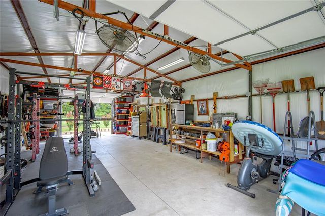 1322 Houser Lane, Blanchard, OK 73010