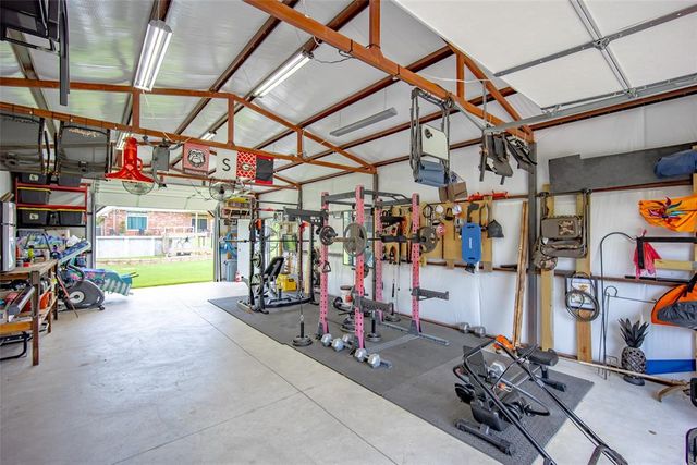 1322 Houser Lane, Blanchard, OK 73010