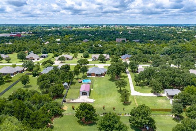 1322 Houser Lane, Blanchard, OK 73010