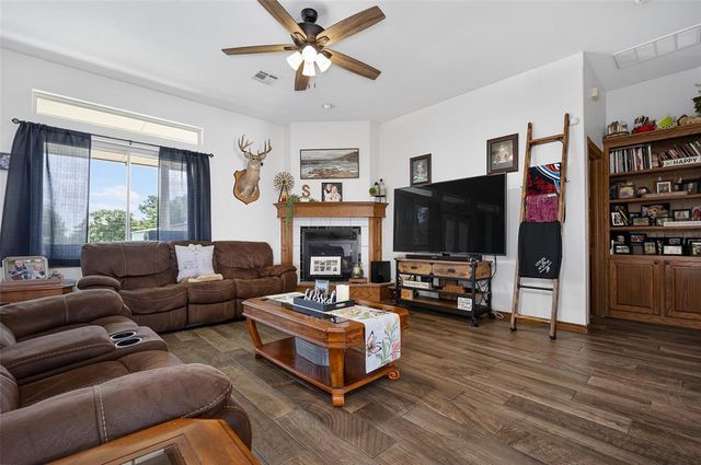 1322 Houser Lane, Blanchard, OK 73010