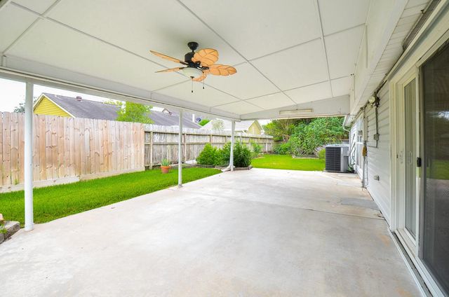 2102 Landcircle Court, Sugar Land, TX 77478