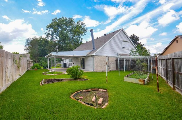 2102 Landcircle Court, Sugar Land, TX 77478