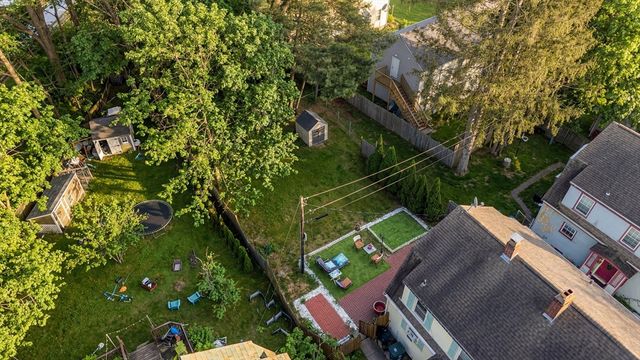 28 Maple Street, Southbridge, MA 01550