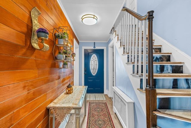 28 Maple Street, Southbridge, MA 01550