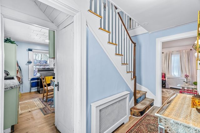 28 Maple Street, Southbridge, MA 01550