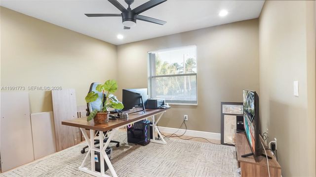 19400 SW 39th Ct, Miramar, FL 33029