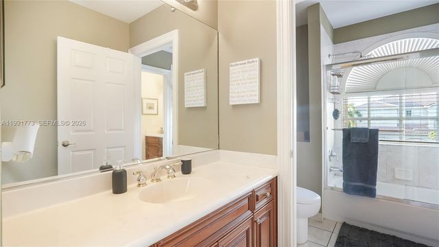 19400 SW 39th Ct, Miramar, FL 33029