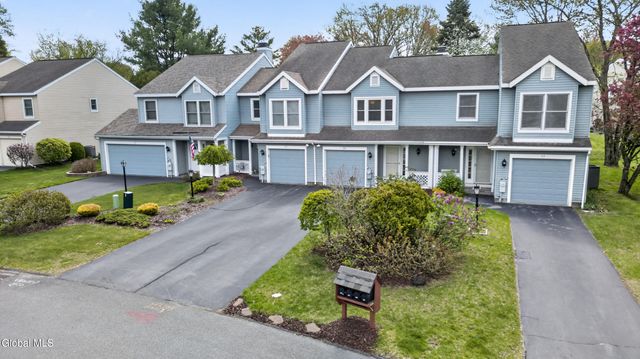 55 Stoney Creek Drive, Clifton Park, NY 12065