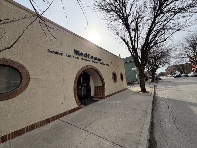 3201 S Wallace Street, Chicago, IL 60616