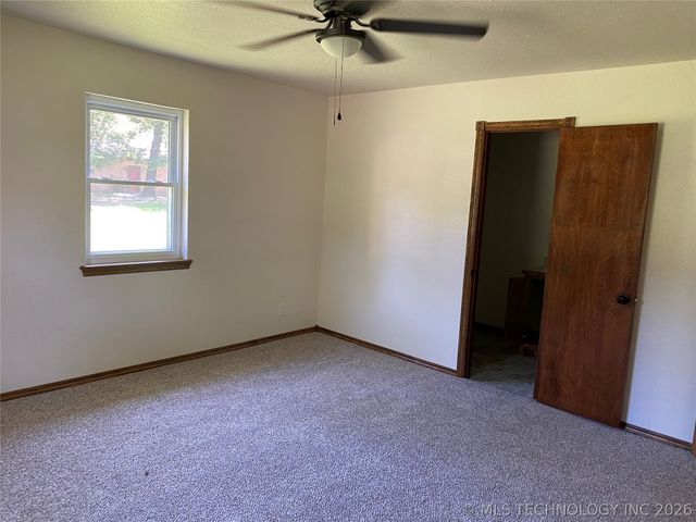 421364 E 1164, Eufaula, OK 74432