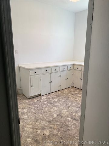 421364 E 1164, Eufaula, OK 74432