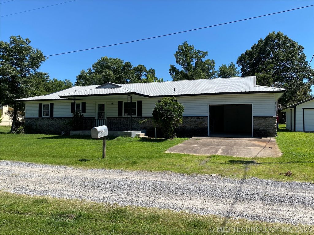 421364 E 1164, Eufaula, OK 74432