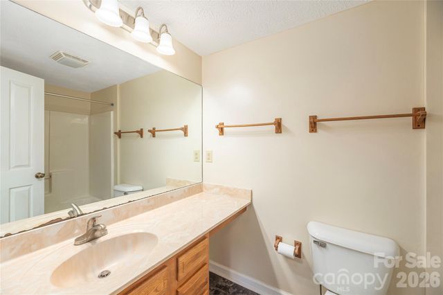59 Nazarene Way, Waynesville, NC 28785