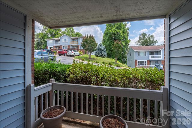 59 Nazarene Way, Waynesville, NC 28785