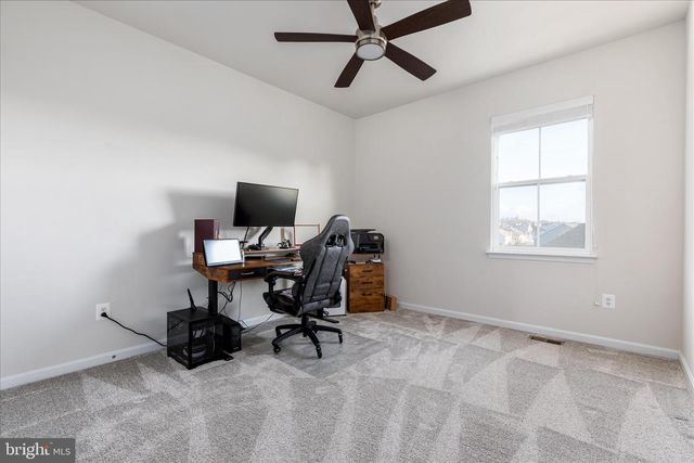 179 TRIBERG DR, Charles Town, WV 25414