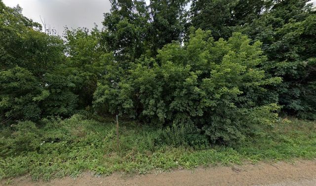 500 E Marr Road, Howell, MI 48855