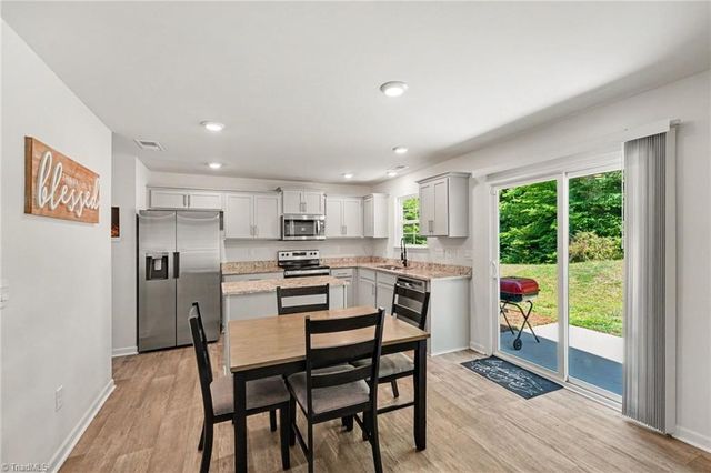 405 Gulliver Court, Greensboro, NC 27405