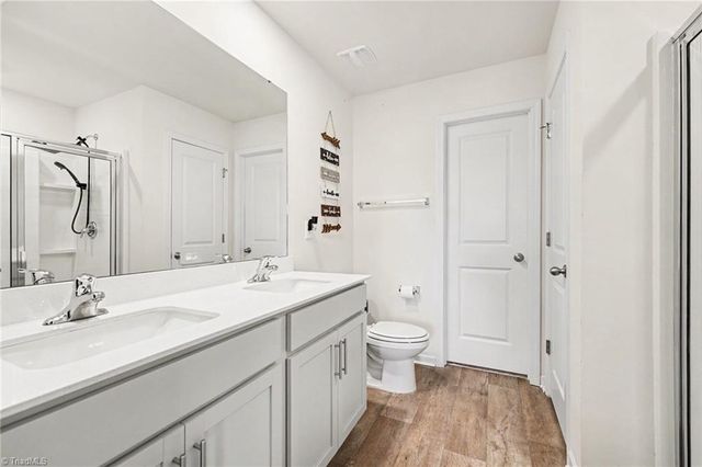 405 Gulliver Court, Greensboro, NC 27405